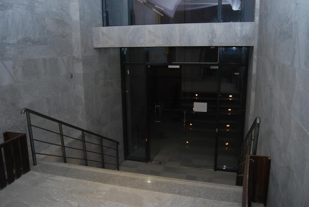 Apartament Luxury - Promenada Mall Крайова Стая снимка